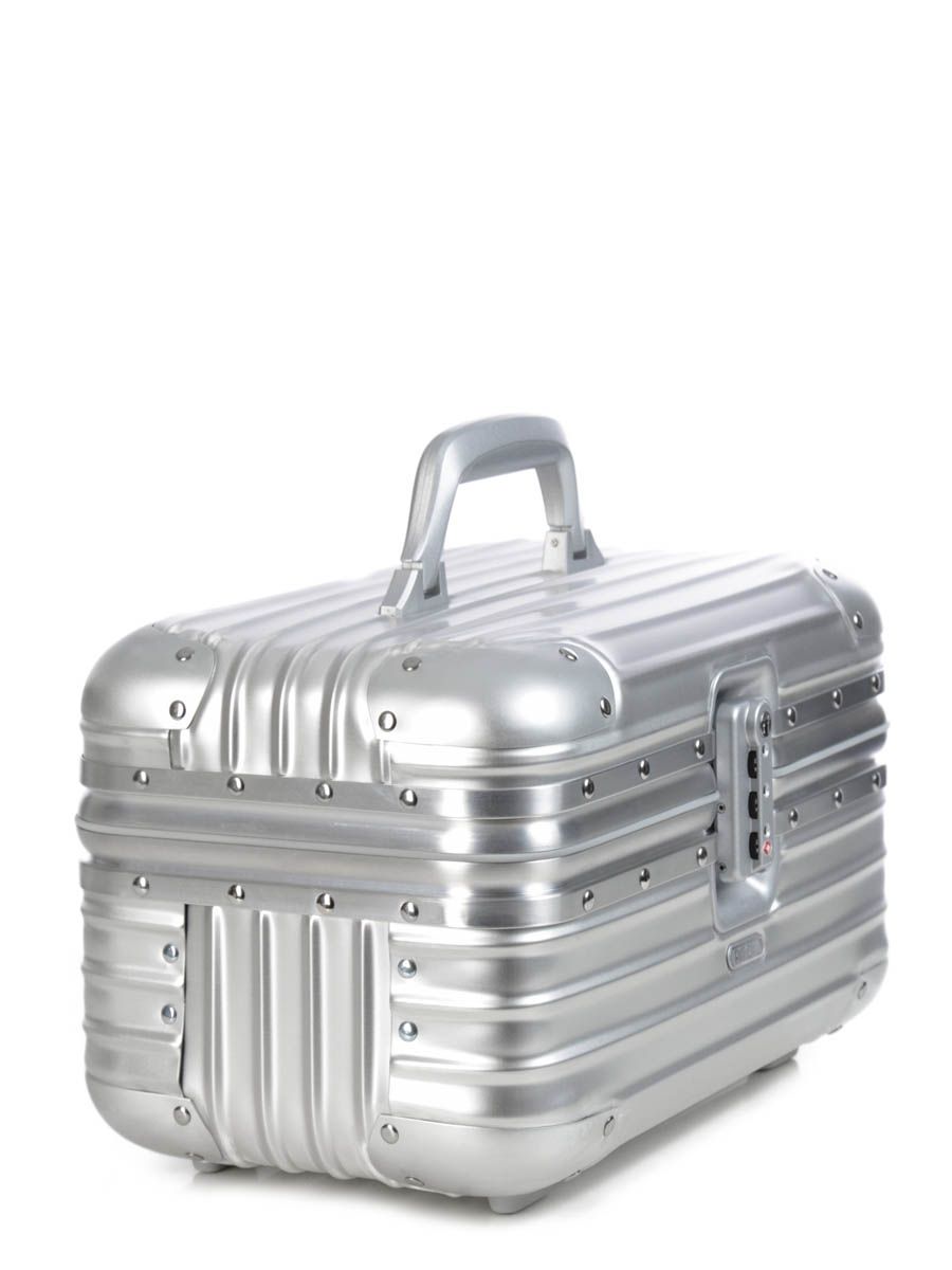 rimowa beauty case price