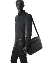 Crossbody Bag Arthur et aston Black pierre 1438-20-vue-porte